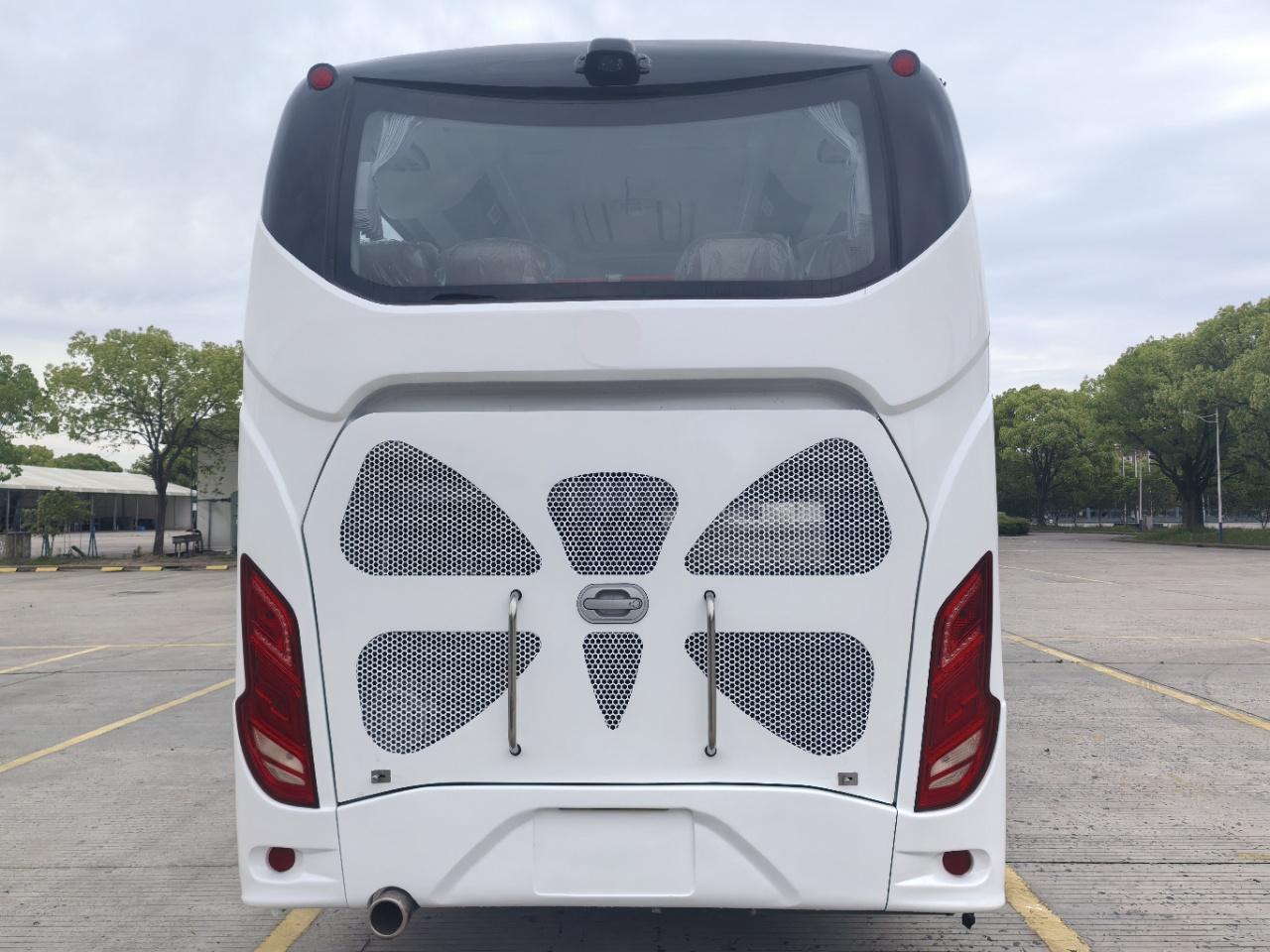 Rear view of the 6102 CNG RHD bus