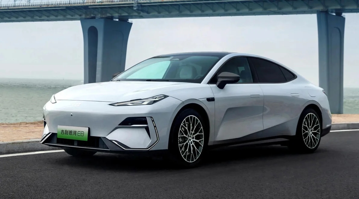 Geely Galaxy E8